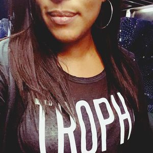 Meet your Posher, Ava